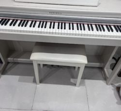 پیانو دیجیتال مدل kurzweil m230 Wh